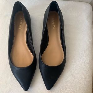 Express black Flats